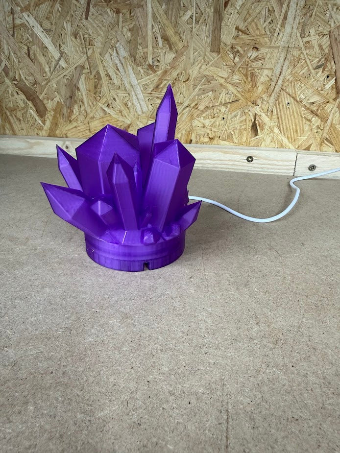 Leuchtender Kristall